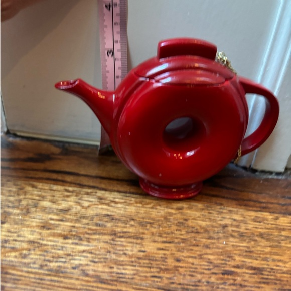 Hand painted miniature donut teapot - Picture 5 of 8